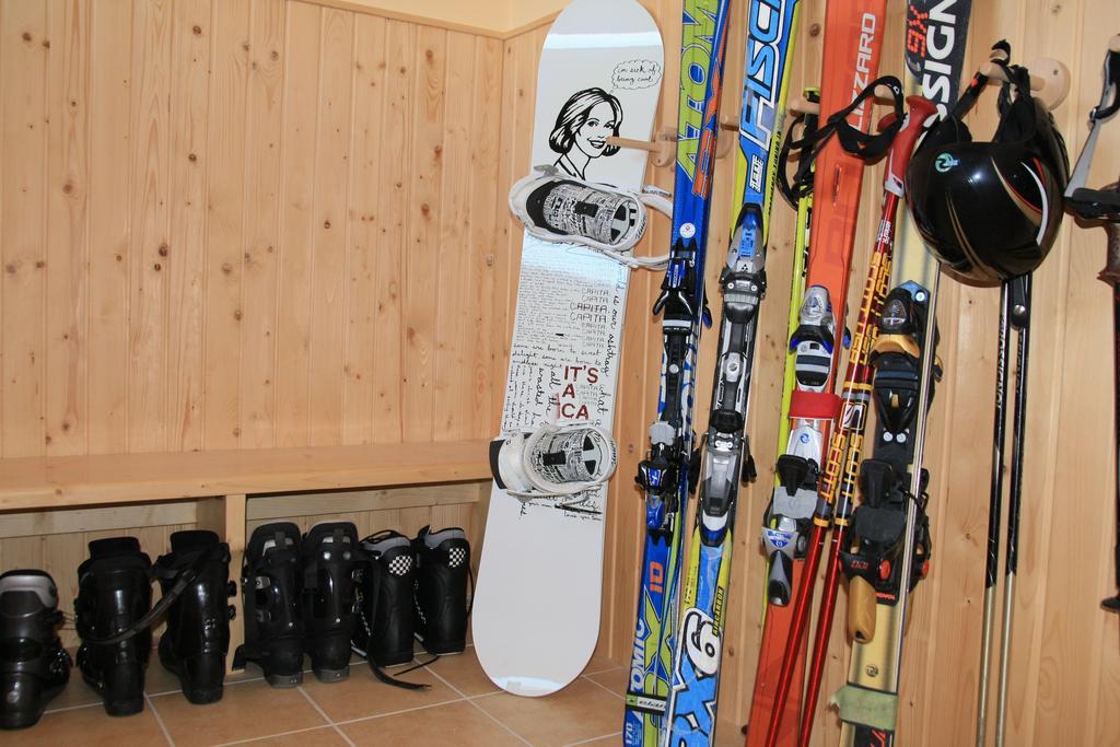 Skipension Jasna Pavčina Lehota Exterior foto